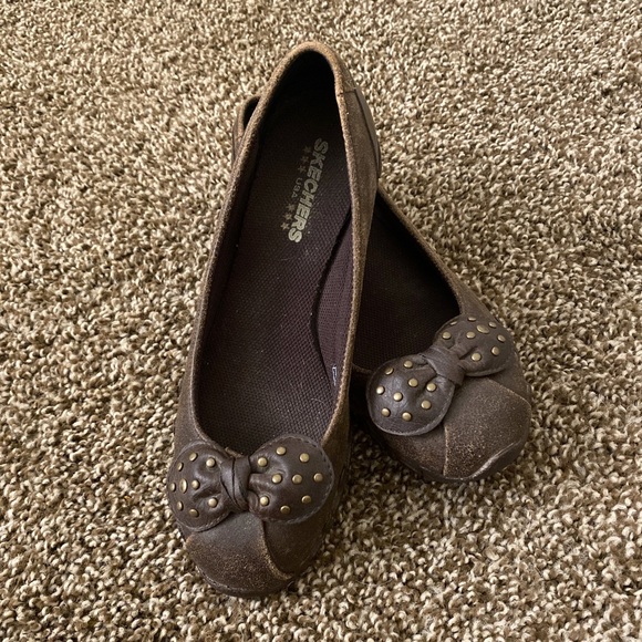 Skechers Shoes - Brown Studded Bow Slip On Skechers